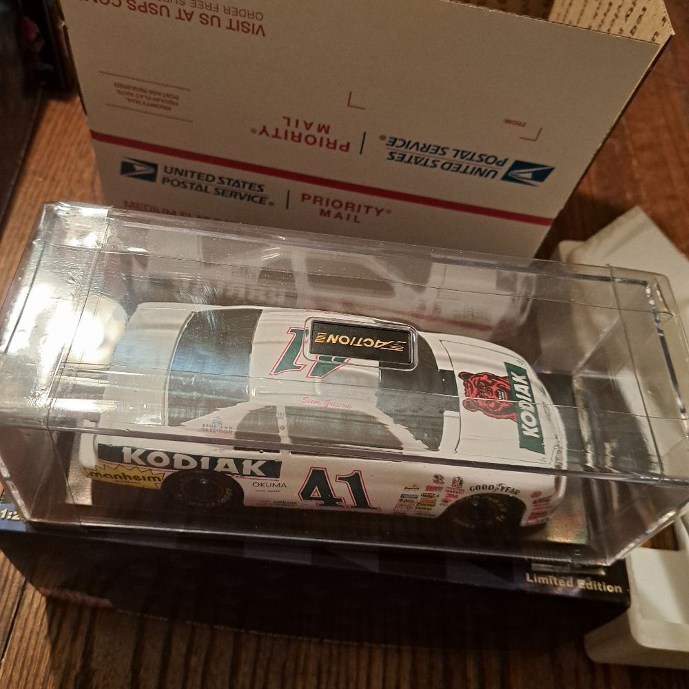Vintage 1996 Action Premium Nascar Steve Grissom Die Cast Race Car